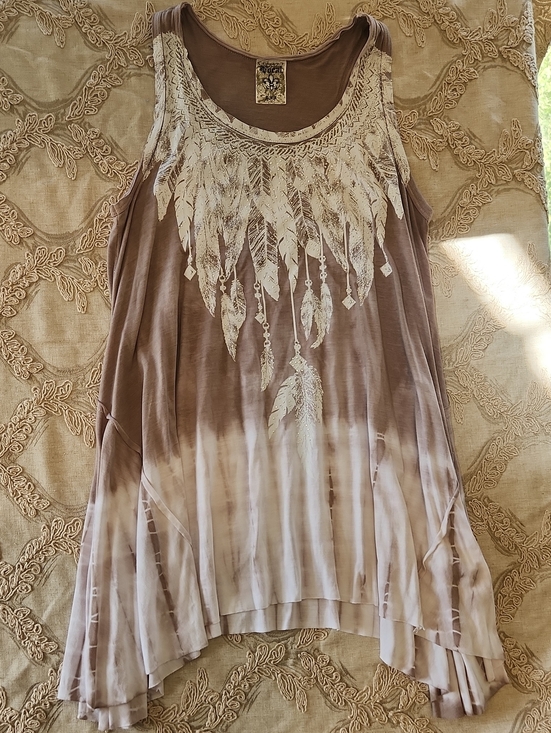 Vocal Tops - Vocal Taupe and Cream Feather Tie-Dye Tank